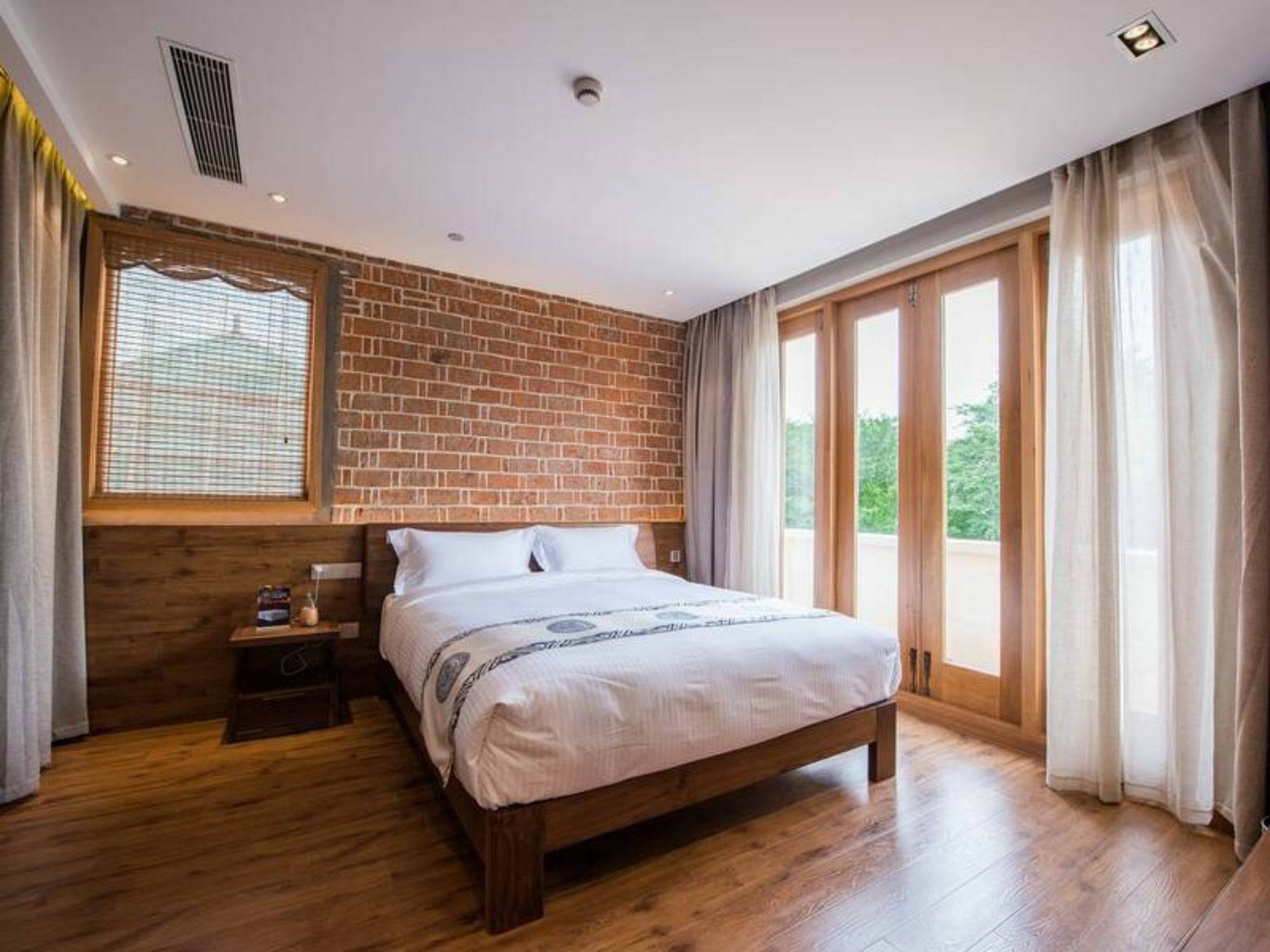 Su Yu Guest House Shanghai Bagian luar foto